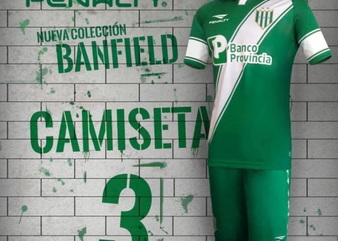 Nueva camiseta de Banfield | Foto Penalty
