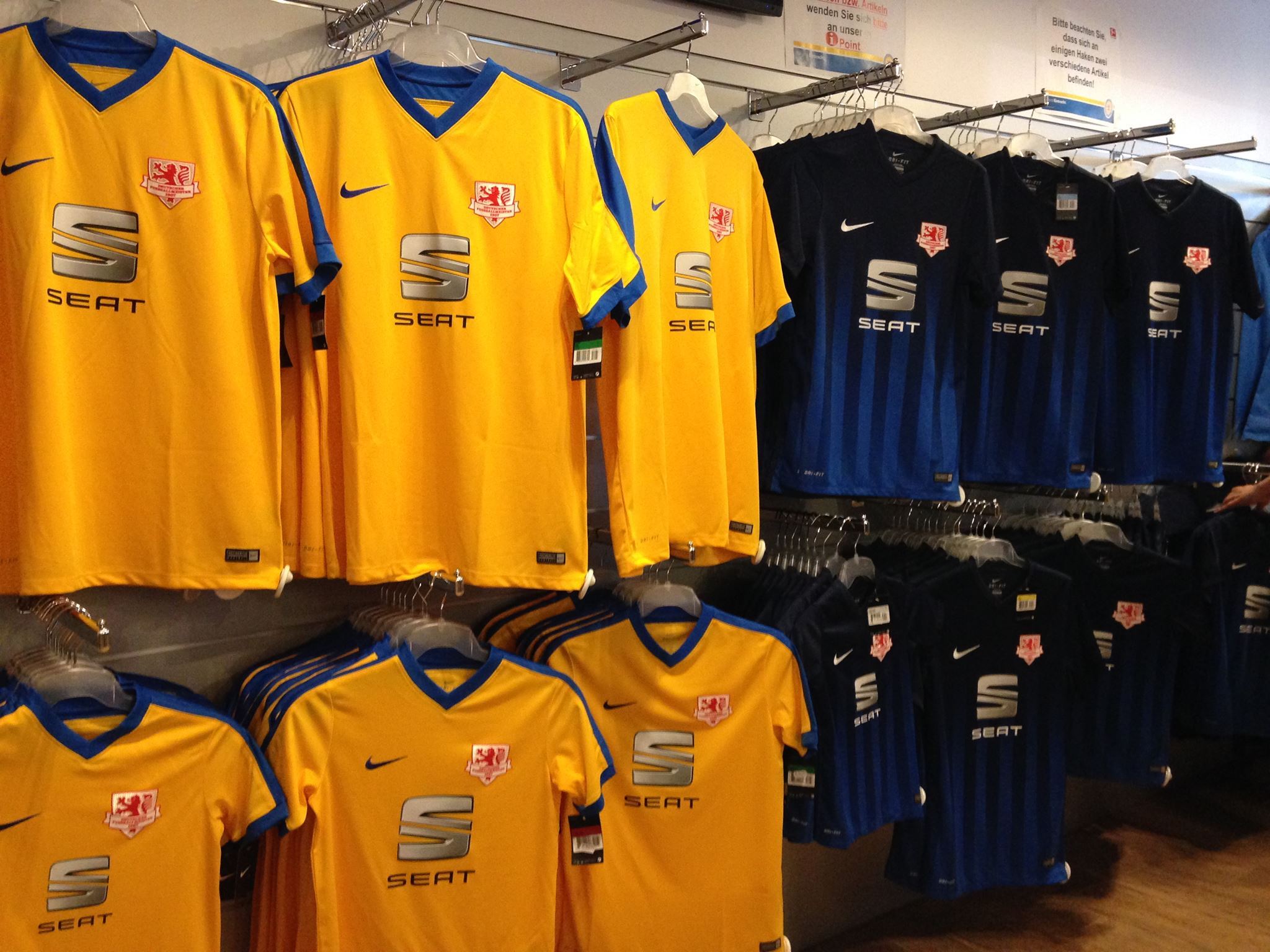 Nuevas camisetas del Eintracht Braunschweig | Foto Web Oficial