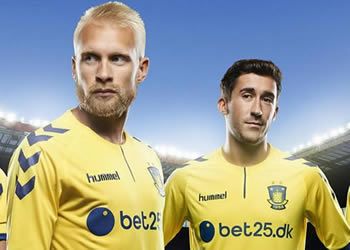 Camiseta titular Hummel del Brøndby IF de Dinamarca para 2016/2017 | Foto Web Oficial