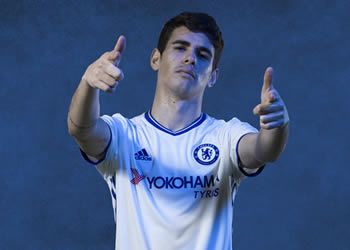 Oscar con la nueva camiseta alternativa del Chelsea para 2016/2017 | Foto Adidas