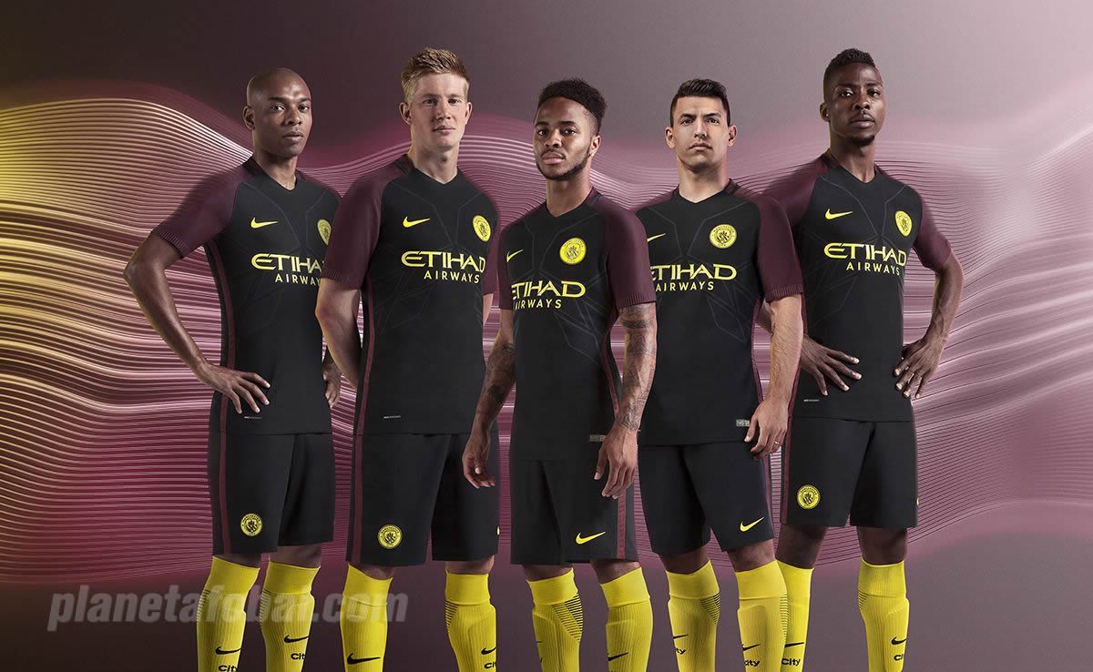 Nueva camiseta del Manchester City | Foto Nike