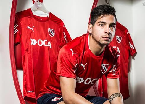 Camiseta titular de Independiente | Foto Puma