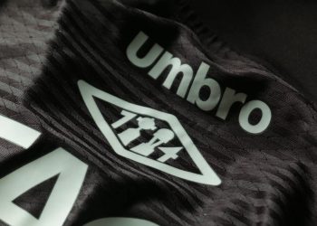 Nueva camiseta de Vélez Sarsfield | Foto Umbro