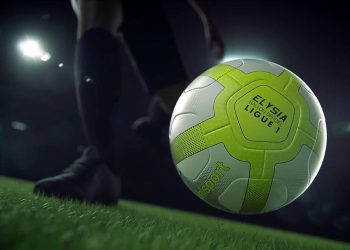 Balón "Elysia" para la Ligue 1 2017/2018 | Foto Uhlsport
