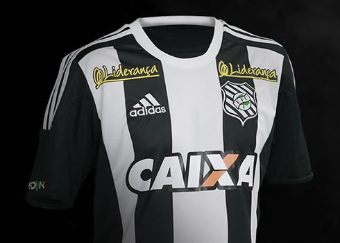 Nueva camiseta del Figueirense | Foto Captura