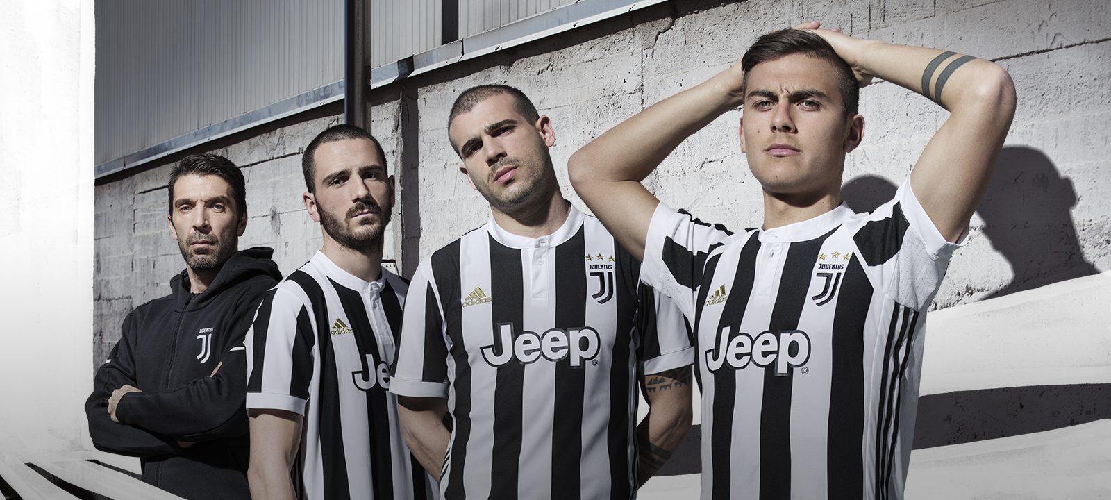 Camiseta titular 2017-18 de la Juventus | Foto Web Oficial