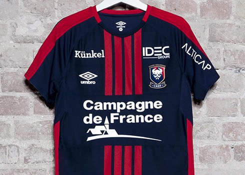 Camiseta titular Umbro del SM Caen | Foto Web Oficial