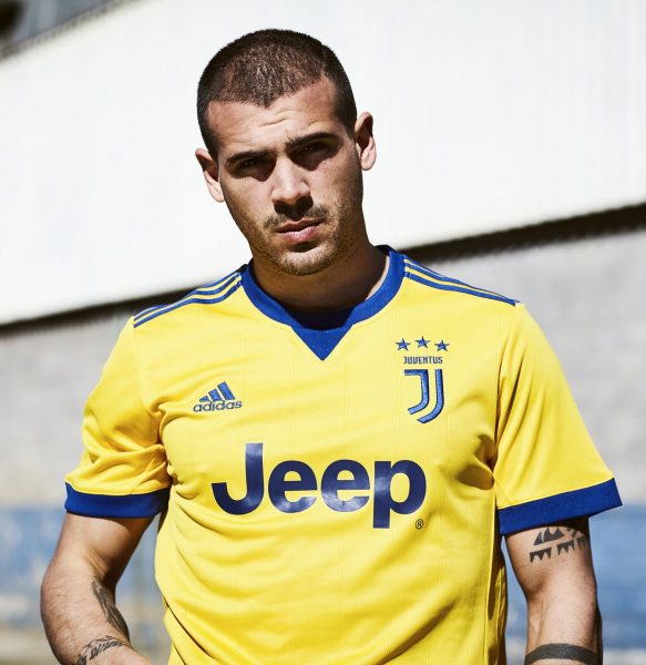 Sturaro con el nuevo kit de la Juventus | Foto Adidas