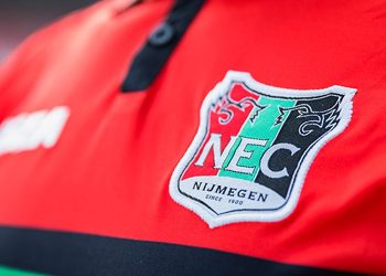 Camiseta titular 2017-18 del NEC Nijmegen | Foto Web Oficial