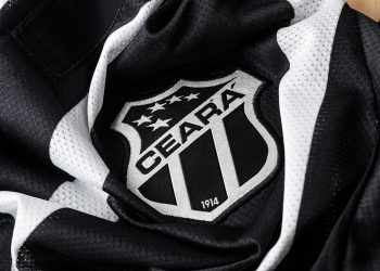 Camiseta titular del Ceará SC | Imagen Gentileza Topper