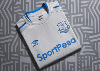 Camiseta suplente Umbro del Everton | Foto Web Oficial