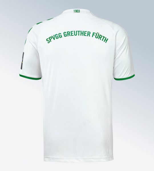 Camiseta titular del Greuther Fürth | Foto Web Oficial