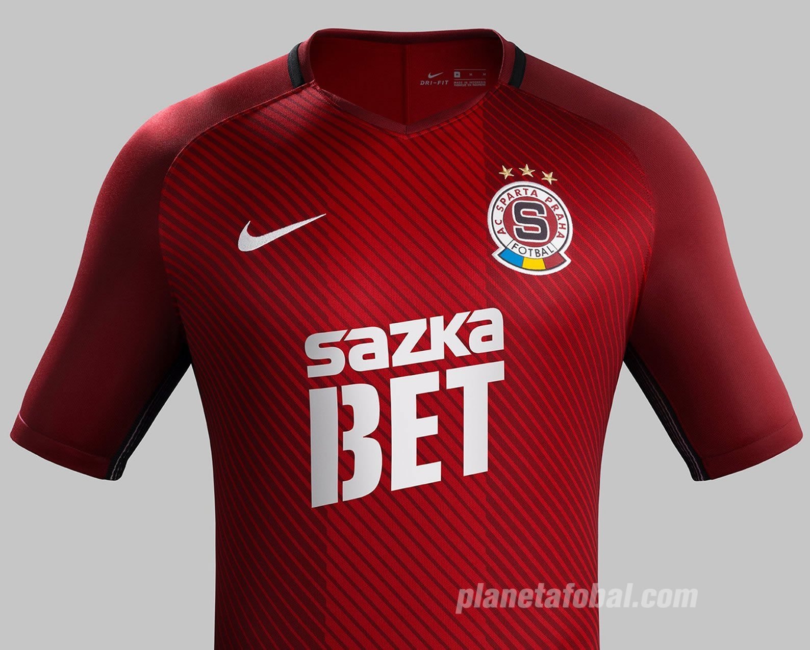Camiseta titular Nike del Sparta Praga | Foto Web Oficial