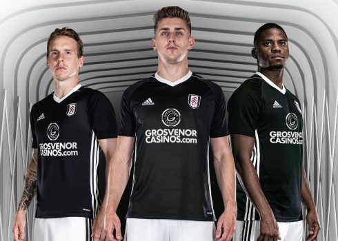 Camiseta suplente Adidas del Fulham FC | Foto Web Oficial