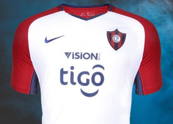 Nueva camiseta suplente Nike 2018 de Cerro Porteño | Imagen Meta Sports