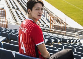 Camiseta titular 2018 del Jeju United | Foto Web Oficial