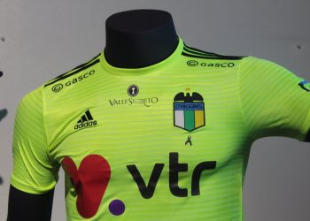 Nuevas camisetas Adidas del O'Higgins FC | Foto Facebook Oficial
