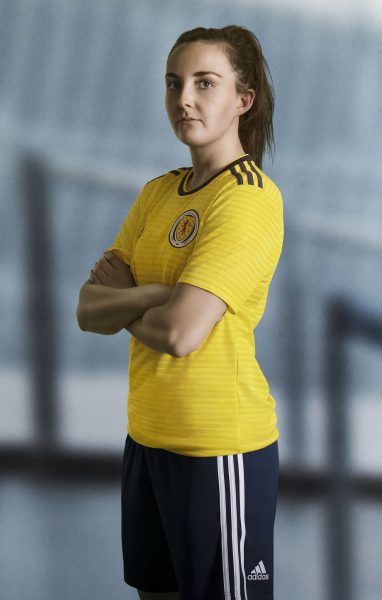 Nueva camiseta suplente Adidas de Escocia | Imagen Scottish FA