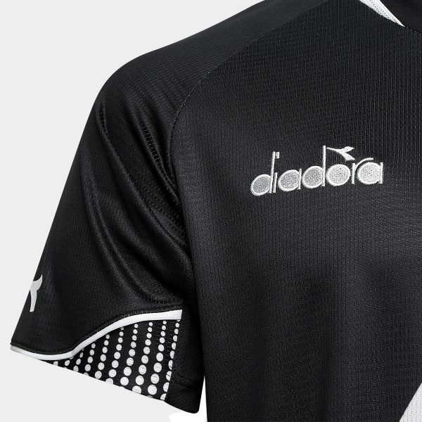 Camiseta titular Diadora 2018/19 del Vasco Da Gama | Imagen Web Oficial