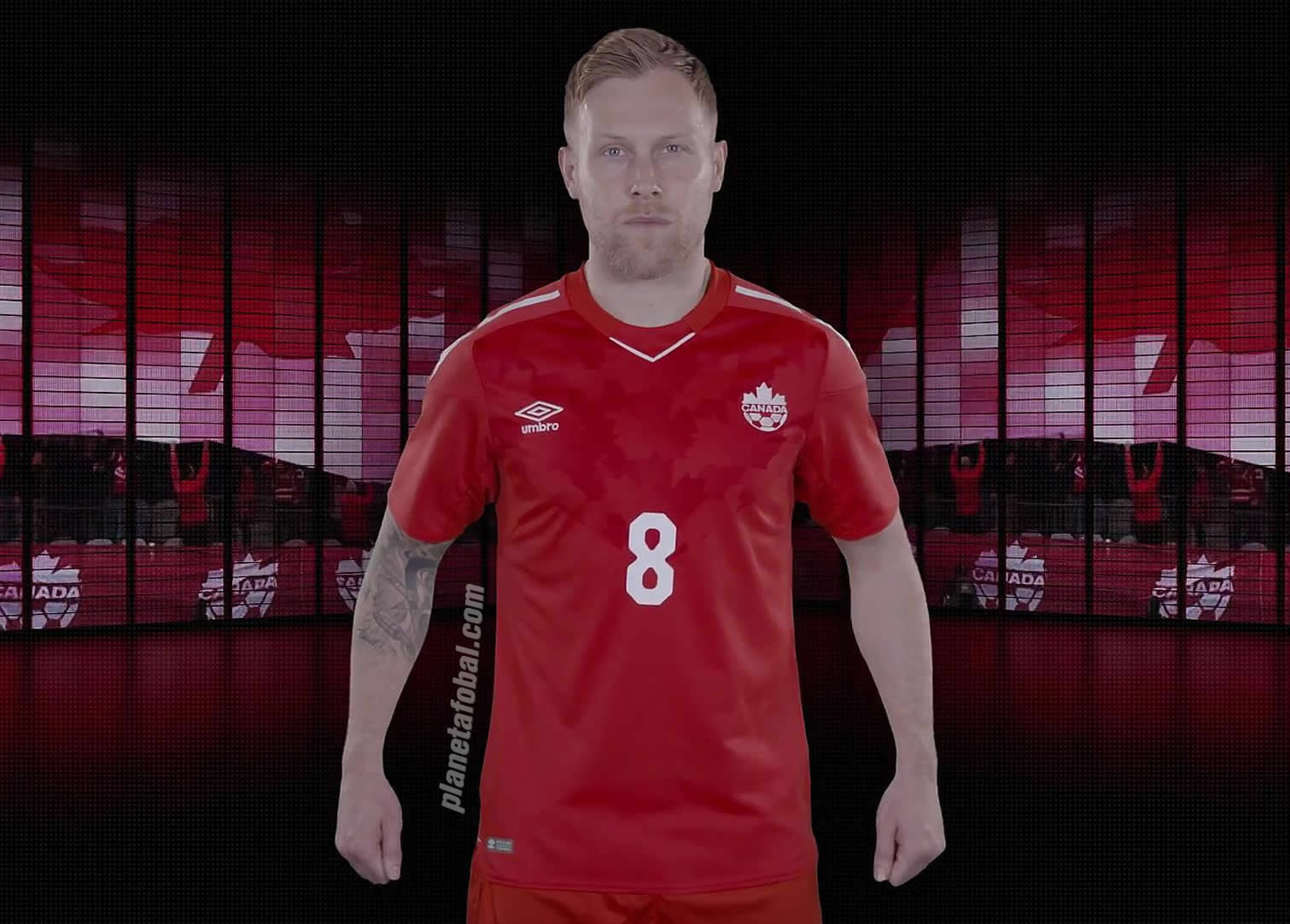 Camiseta titular Umbro de Canadá | Imagen Web Oficial