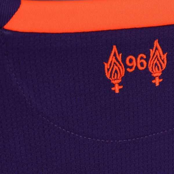 Camiseta suplente 2018/19 del Liverpool FC | Imagen New Balance