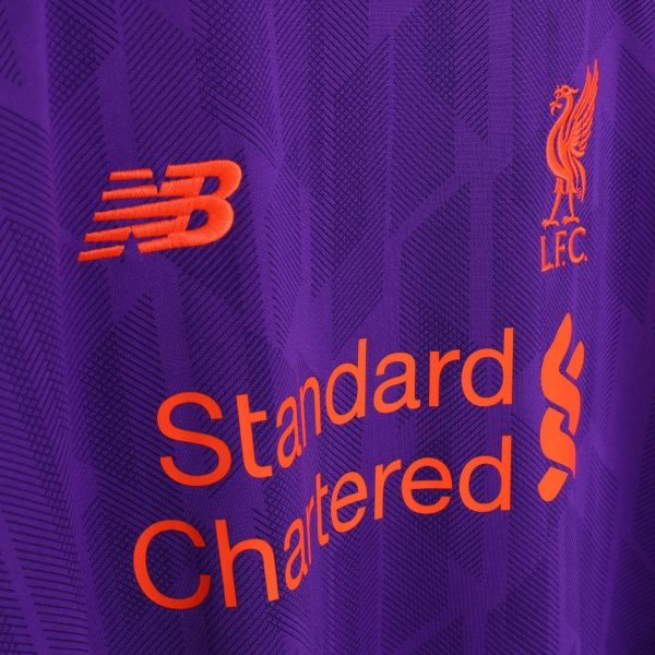 Camiseta suplente 2018/19 del Liverpool FC | Imagen New Balance