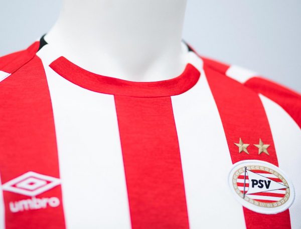 Camiseta titular Umbro del PSV Eindhoven | Imagen Web Oficial