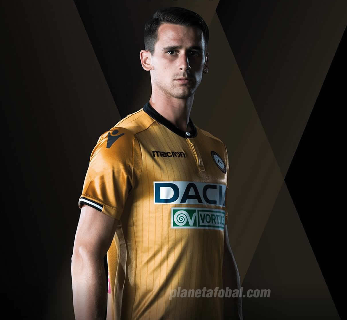Camiseta suplente Macron del Udinese Calcio 2018/19 | Imagen Web Oficial