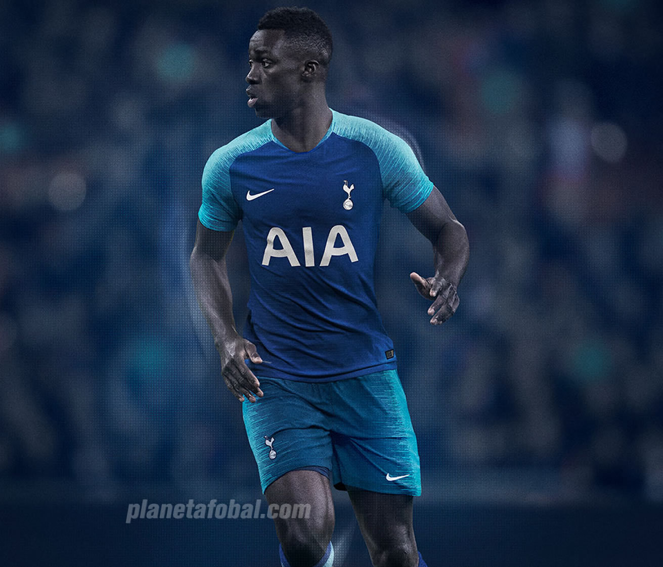 Davinson Sanchez con la nueva camiseta suplente del Tottenham 2018/19 | Imagen Nike