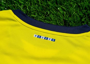 Camiseta suplente Umbro del Blackburn Rovers 2018/19 | Imagen Web Oficial