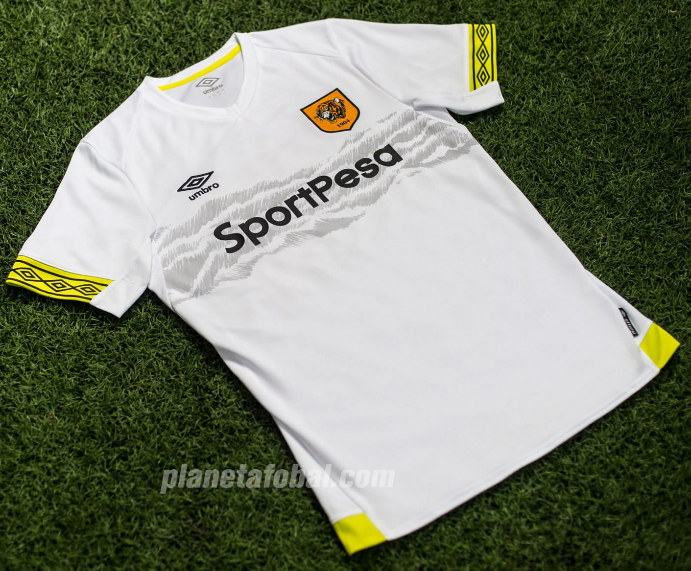 Tercera camiseta Umbro del Hull City | Imagen Web Oficial