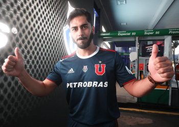 Camiseta titular Adidas de la Universidad de Chile 2019 | Imagen Instagram Oficial