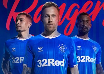 Camiseta titular del Rangers FC 2019/20 | Imagen Hummel