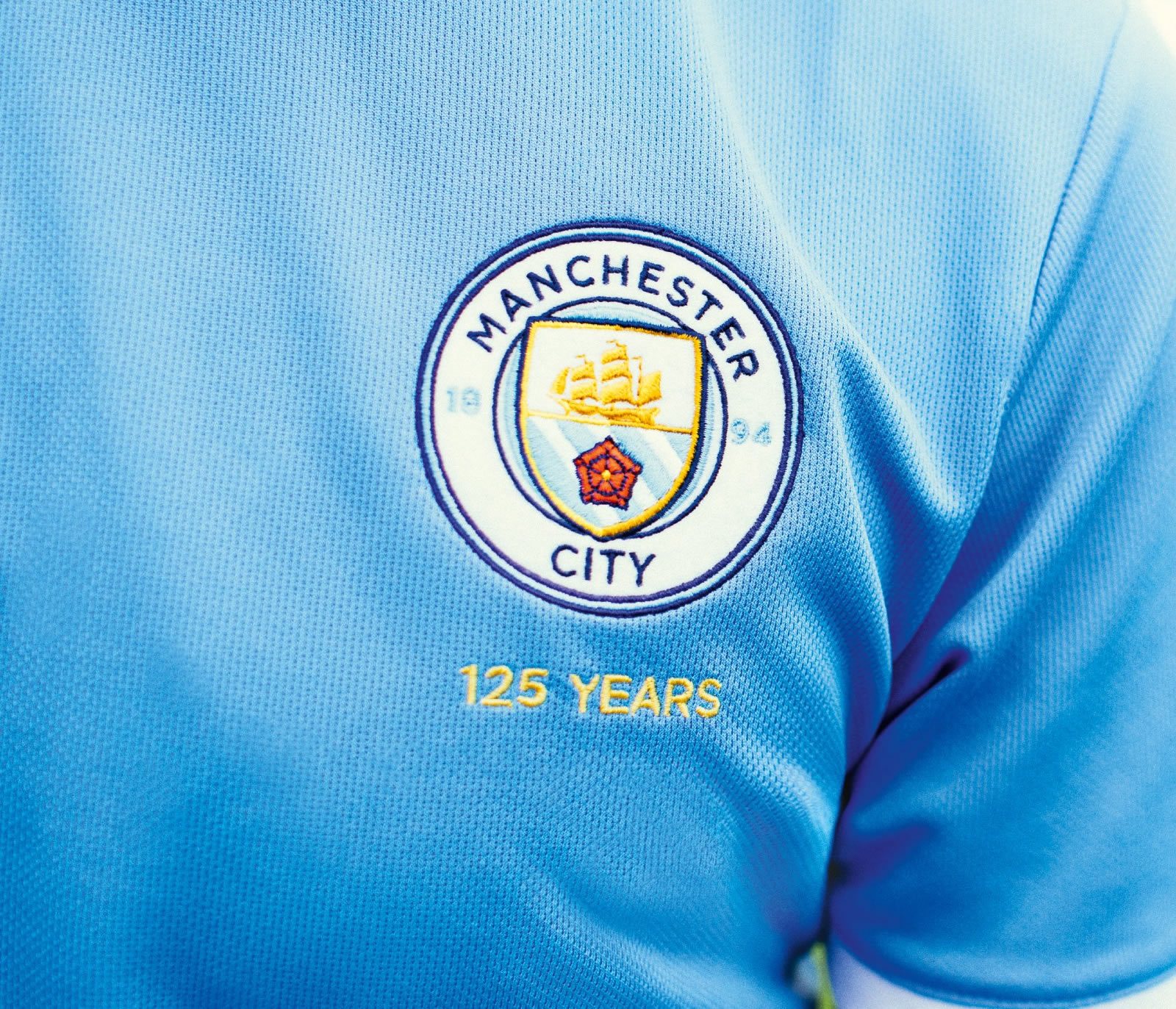 itálico Tranvía Pesimista Camiseta Puma del Manchester City «125 Aniversario»
