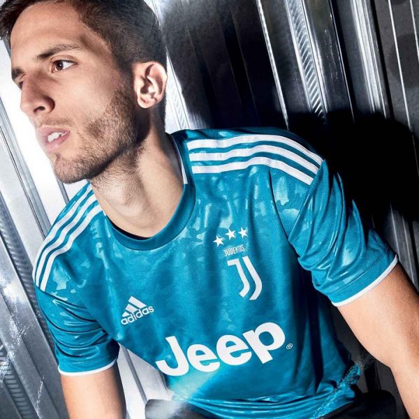 Tercera camiseta Adidas de la Juventus 2019/2020 | Imagen Web Oficial