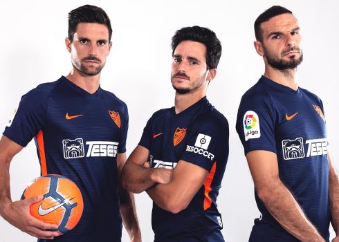 Camiseta suplente Nike del Málaga 2019/20 | Imagen Web Oficial