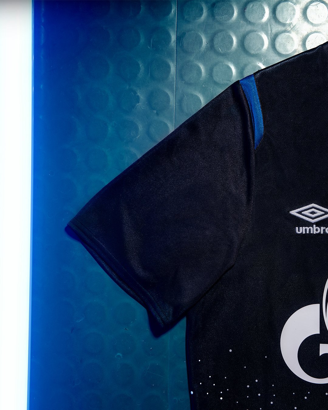 Tercera camiseta Umbro del Schalke 04 2019/20 | Imagen Twitter Oficial
