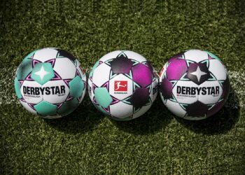 Balón Derbystar Bundesliga 2020/2021 | Imagen Twitter Oficial