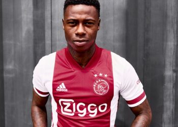 Camiseta titular del Ajax 2020/2021 | Imagen Adidas