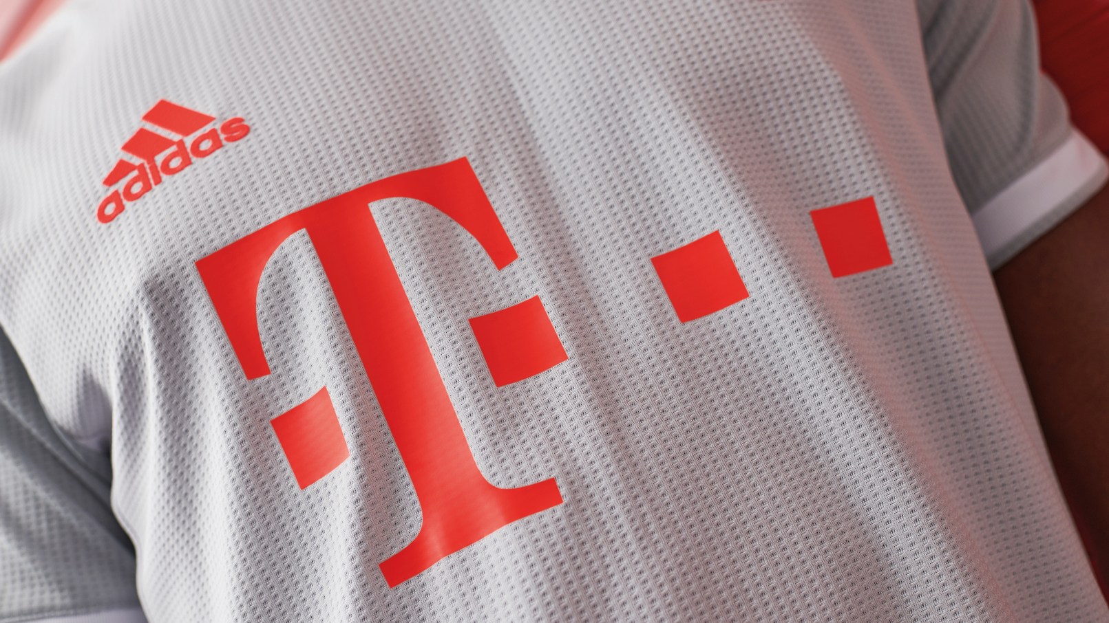 Camiseta Adidas del Bayern Munich 2020/2021 | Imagen adidas