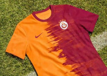 Camisetas Nike del Galatasaray 2020/21 | Imagen Web Oficial