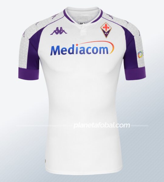 Camiseta suplente de la Fiorentina 2020/2021 | Imagen Kappa