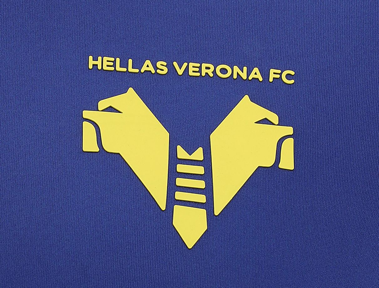 Camiseta titular Macron del Hellas Verona 2020/21 | Imagen Web Oficial