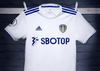 Camiseta adidas del Leeds United 2020/2021 | Imagen Web Oficial