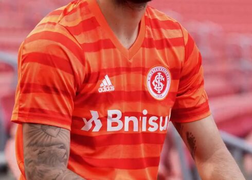 Tercera camiseta adidas del Internacional 2020/21 | Imagen Twitter oficial