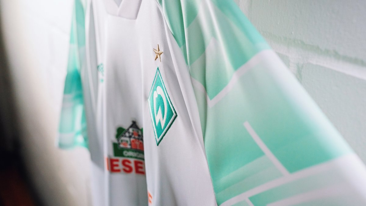 Camisetas Umbro del Werder Bremen 2020/21 | Imagen Web Oficial