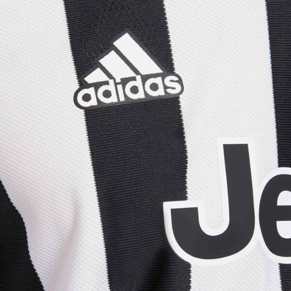 Camiseta adidas de la Juventus 2021/2022