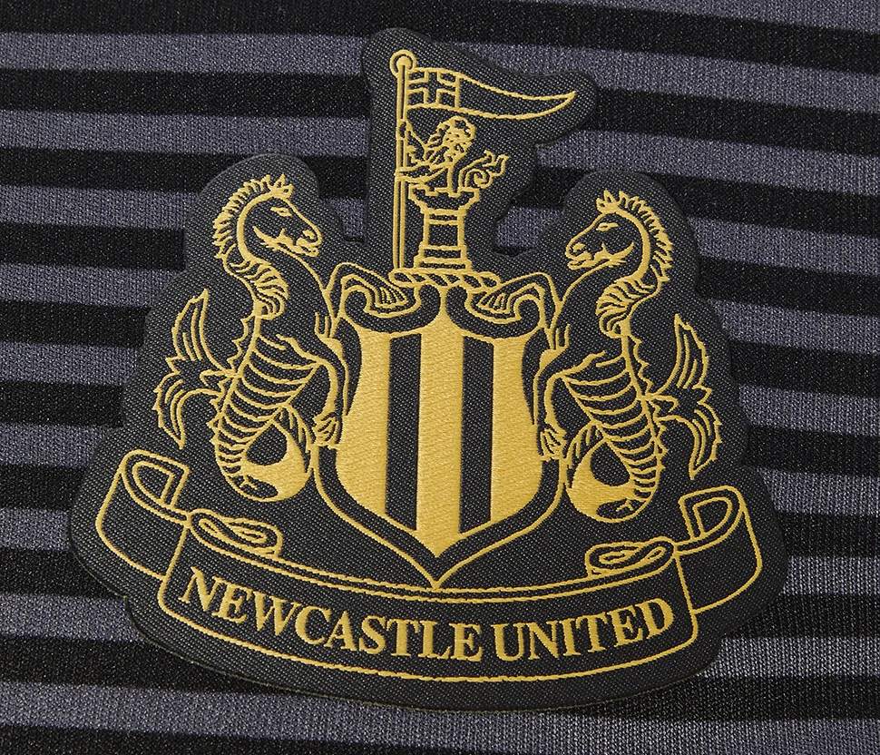 Camiseta suplente Castore del Newcastle 2021/22