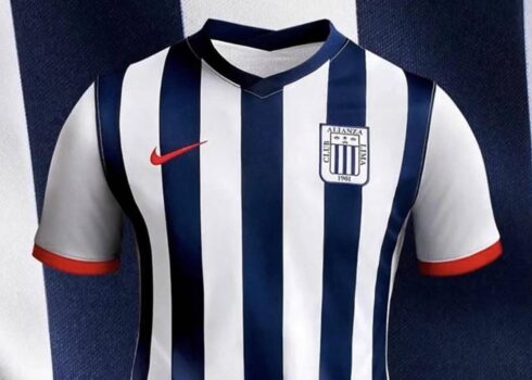 Camiseta Nike de Alianza Lima 2022