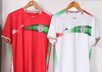 Camisetas Merooj de Irán 2022